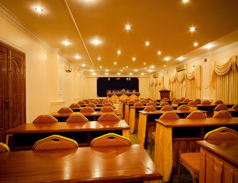 סיהאנוקוויל Golden Sand Hotel מראה חיצוני תמונה